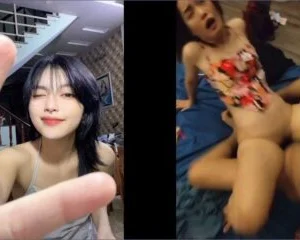 Chơi tập thể với bé Nghi cực dâm – Viet69