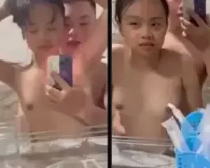 Clip sex Đôi bạn trẻ làm tình trước gương – Cliphot69 – Viet69