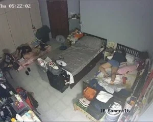 Hack camera – Lén lút chịch người yêu khi chị gái ngủ trong phòng – Viet69