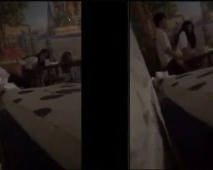 Quay lén hai em teen chơi nhau trong quán cà phê tối – Viet69
