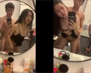 Sinh nhật trước gương đáng nhớ của em sinh viên – Viet69