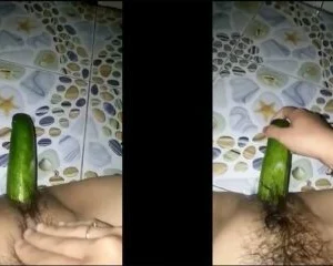 Yêu xa em nứng tìm đến dưa leo – Viet69